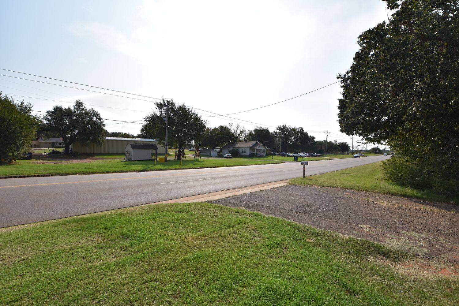 Crume: 3421 S Division St, Guthrie, OK 73044